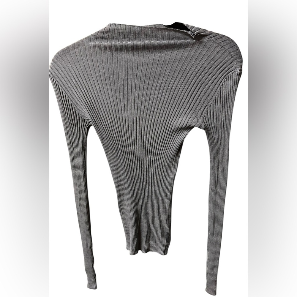 Zara Form Fitting Bodycon Ribbed Knit Top Mock neck Gray Size Small BNWT - Picture 3 of 5